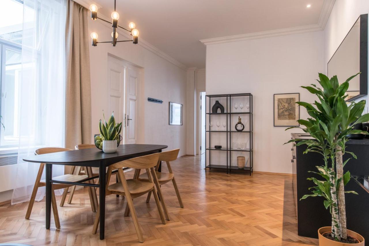New Design Apt - Central Location Wenceslas Square 프라하 외부 사진