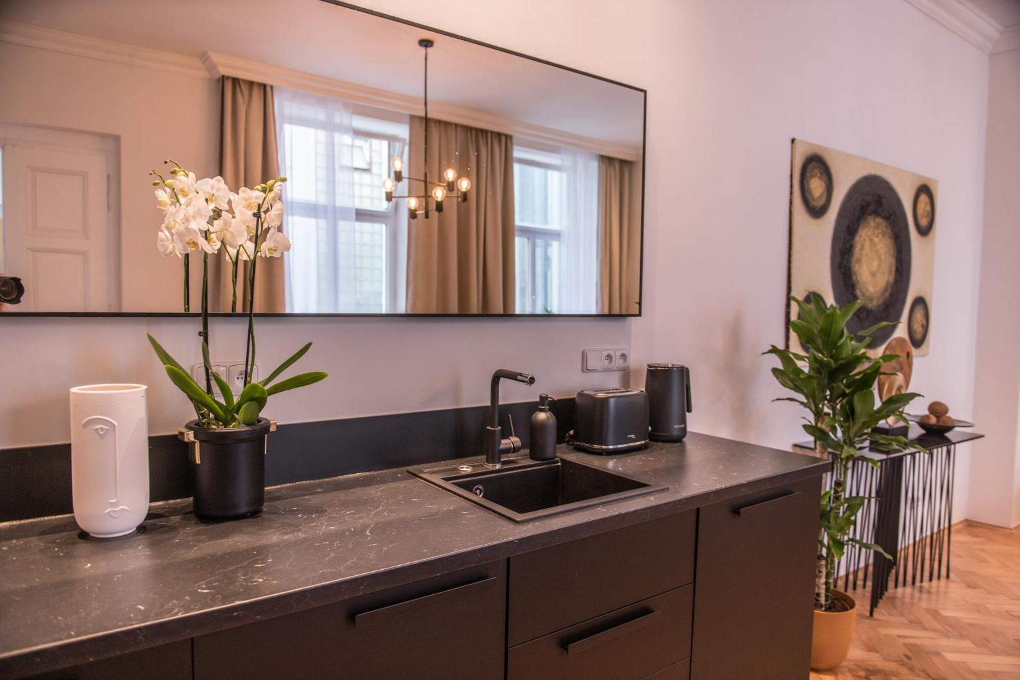 New Design Apt - Central Location Wenceslas Square 프라하 외부 사진